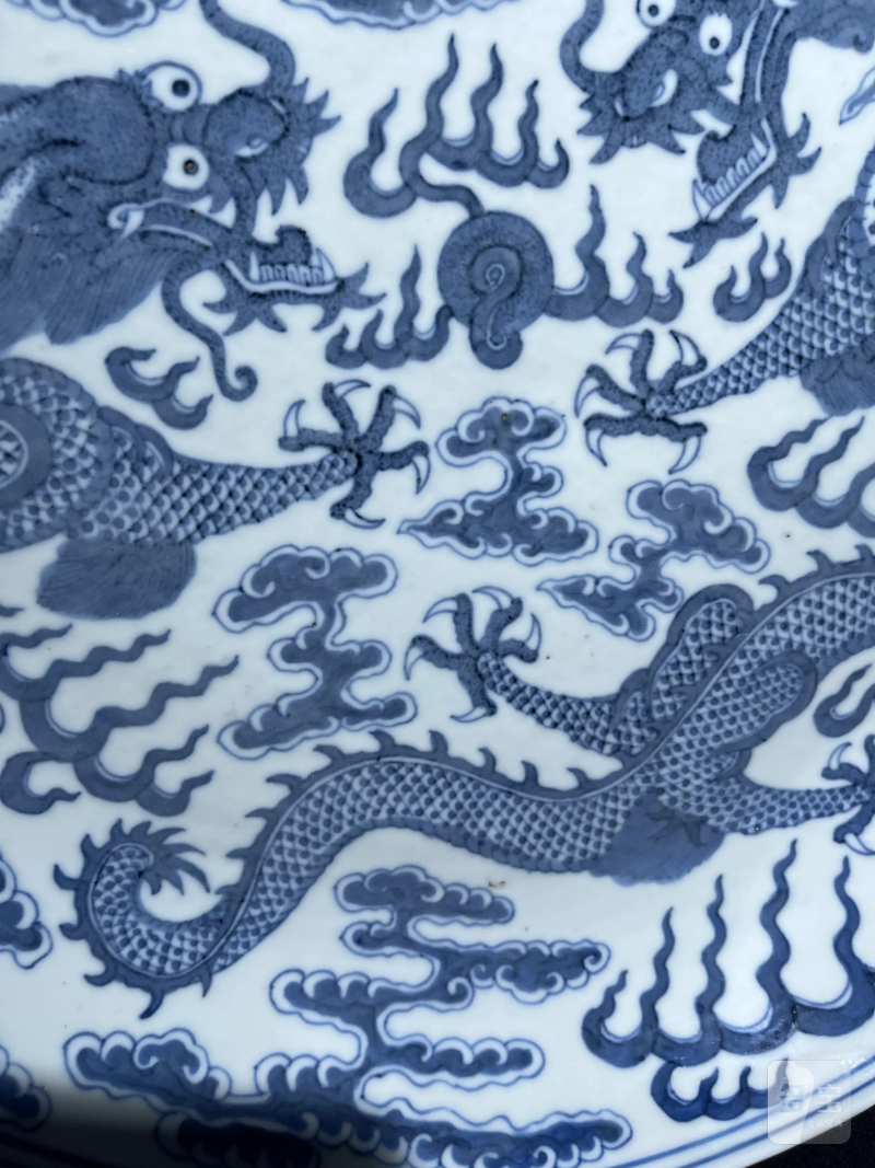 清光绪 青花龙纹大盘 - 图4